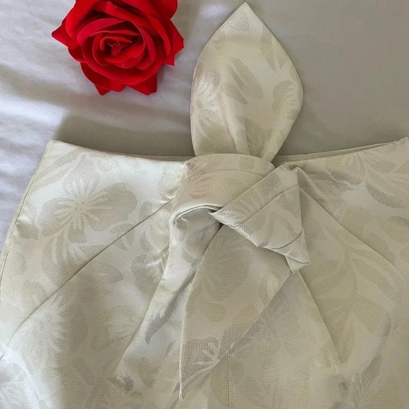 Significant Other Roselle brocade metallic mini skirt - Picture 3 of 11